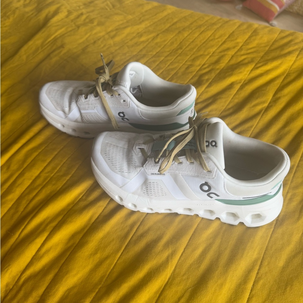 On Cloud Cloud Runner 2 - image 2